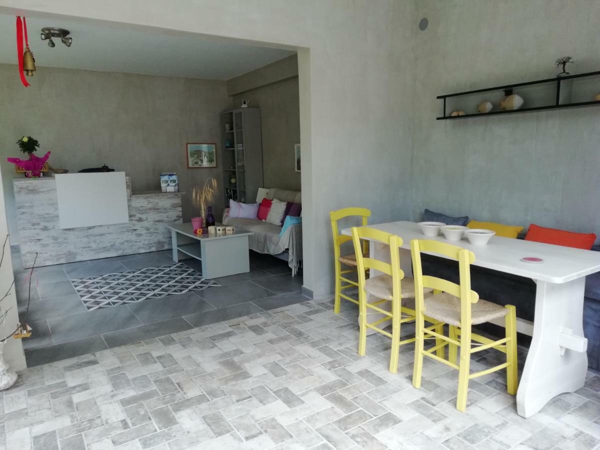 Helena Apartments Paralia Panteleimonos Exterior foto